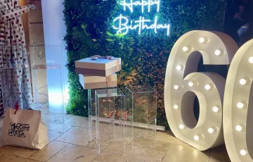 coin cadeaux et photo pour anniversaire